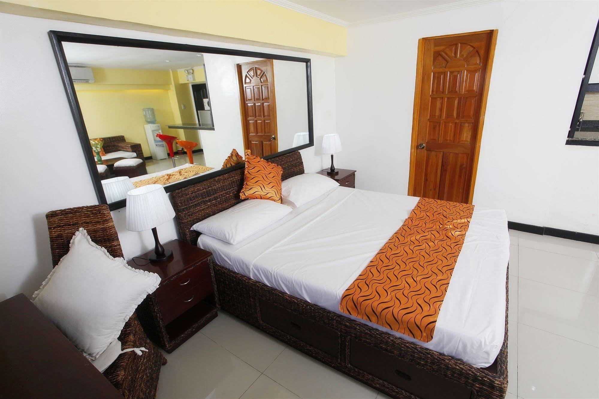 Sdr Serviced Apartments Cebu Extérieur photo