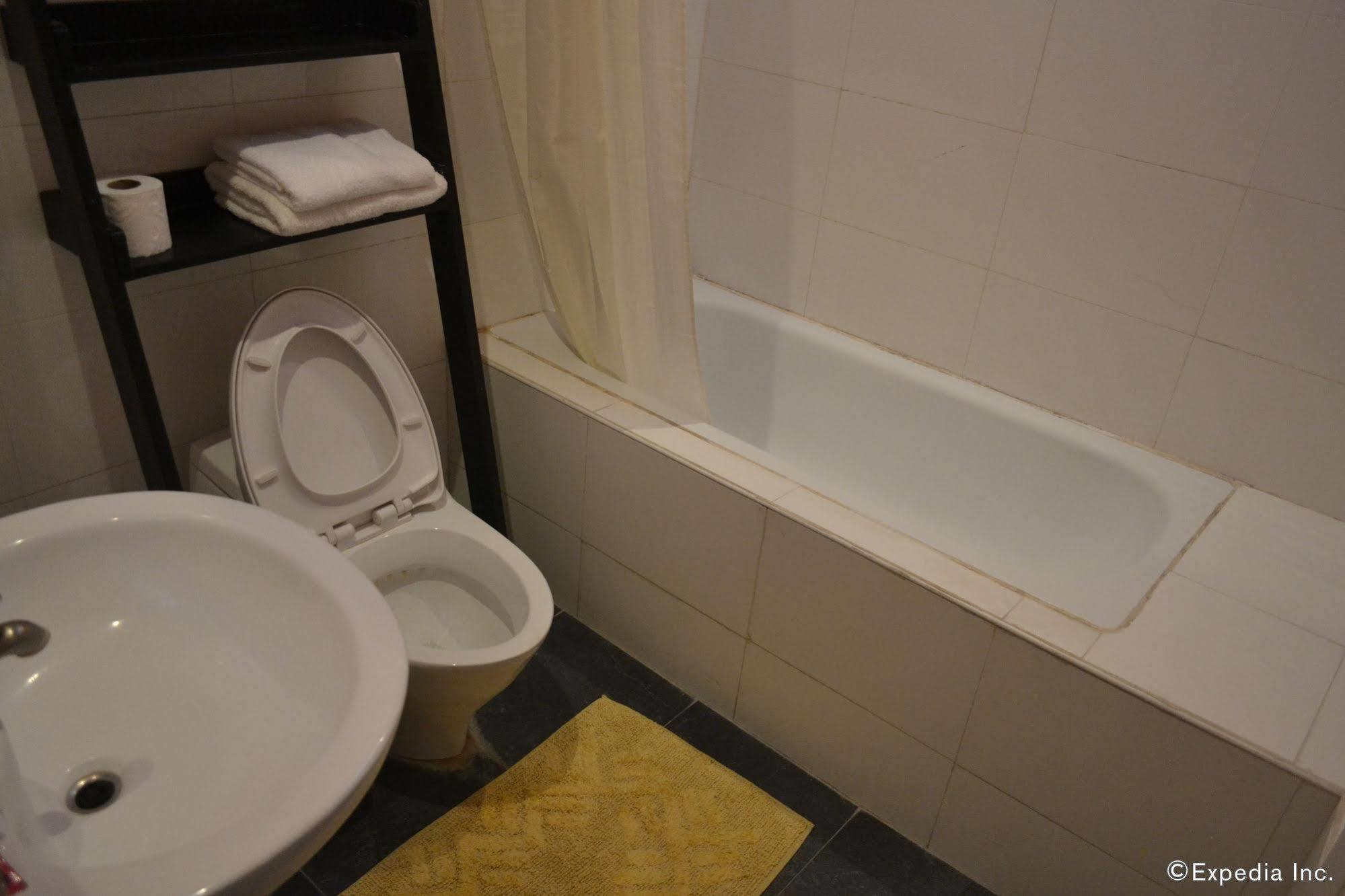 Sdr Serviced Apartments Cebu Extérieur photo